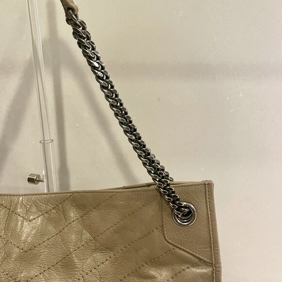 SAINT LAURENT Niki Large YSL Shopper Tote Bag in Crinkled Leather Light Taupe - Picture 4 of 16